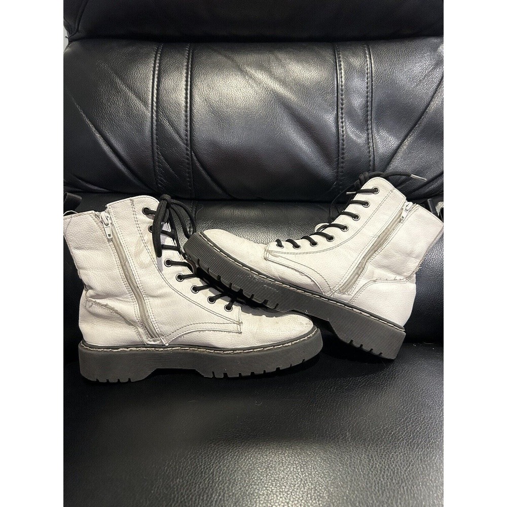 Sincerely Jules‎ Harley Combat Boots White Black Lace Y2K Doc Martens Style 7.5